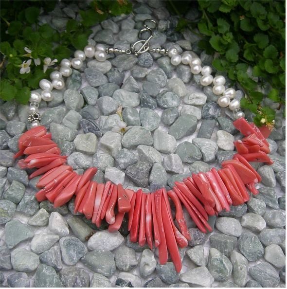 Pink_coral_slivers_with_freshwater_pearls_necklace.jpg